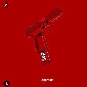 Meet your Posher, Victor